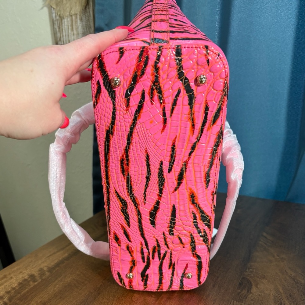 **SOLD**Brahmin NWT Medium Asher - Pink Feline Solid - Vibrant Neon Pink Tote - Picture 7 of 11